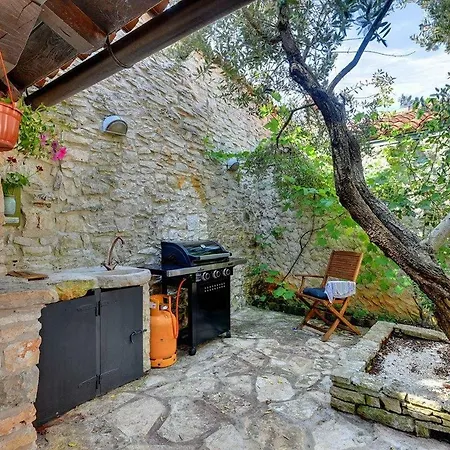Holiday home Dani